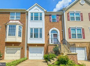 8603 Beech Hollow Ln, Springfield, VA 22153