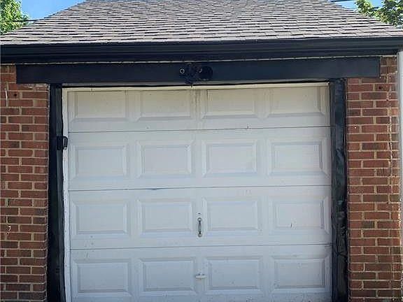 3rd image of 18408 Highland Dr