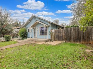 2322 Waldon St, Redding, CA 96001