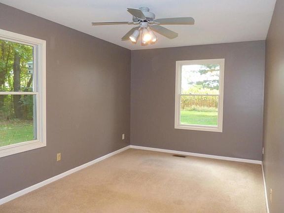 3rd image of 43063 Eagle Lake Dr