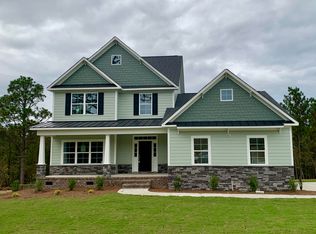 846 Winston Pines Dr, Aberdeen, NC 28315