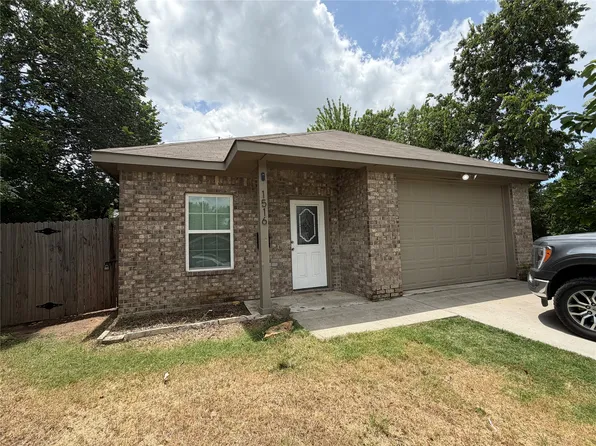 1516 E Maddox Ave, Fort Worth, TX 76104