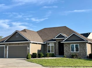 8012 SW 28th Cir, Topeka, KS 66614