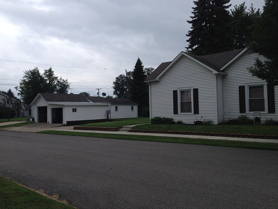 1st image of 332 Euclid St