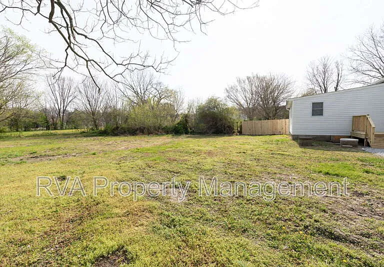 9800 Golf Course Dr — Photo 18