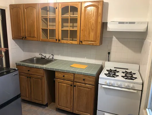 Rented by Nooklyn NYC LLC | media 11