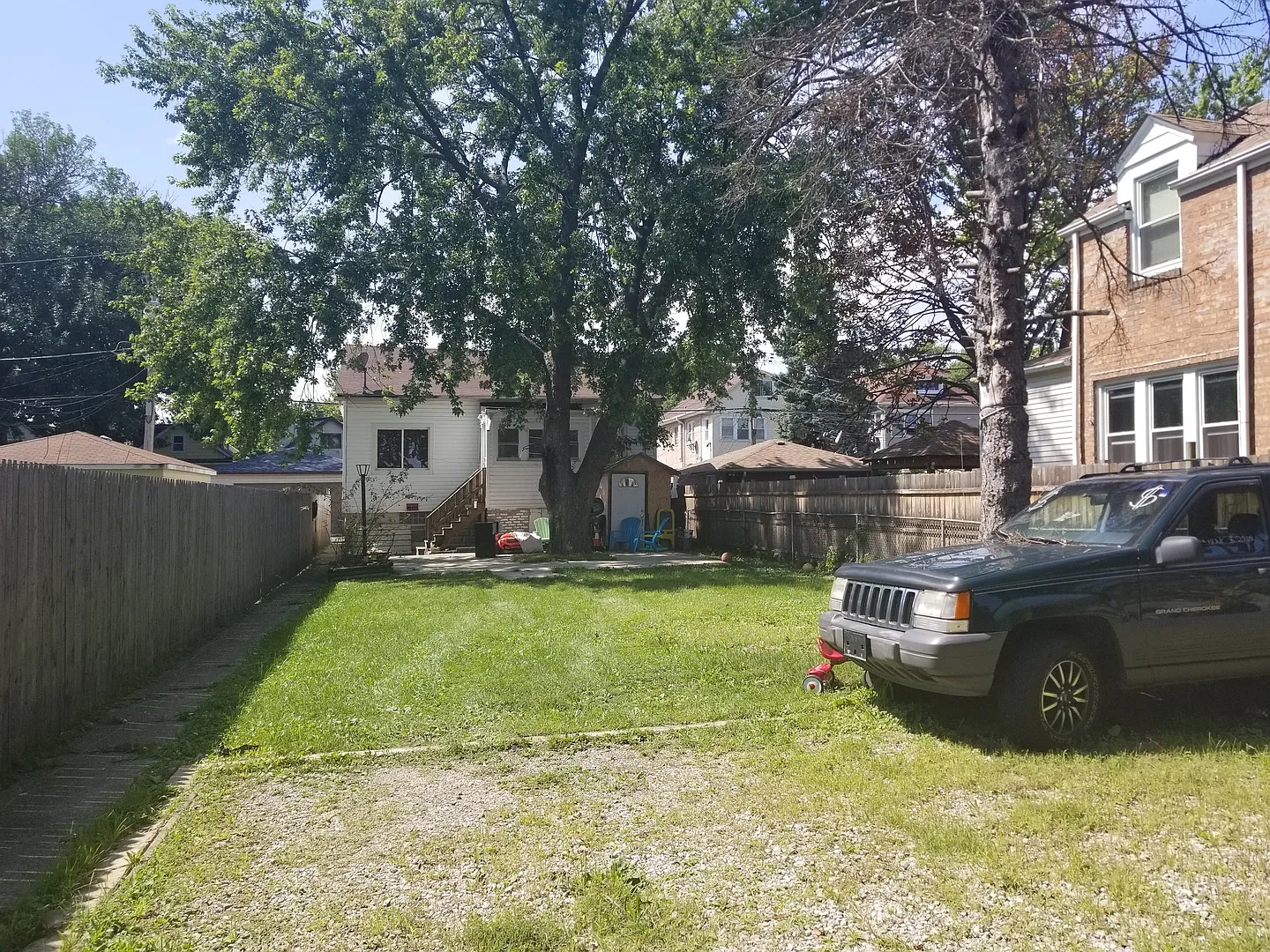 5322 S Richmond St photo 1