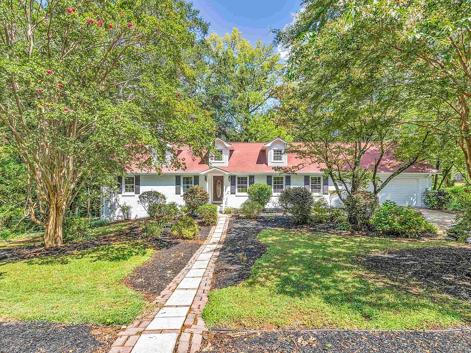 1st image of 236 Donington Dr