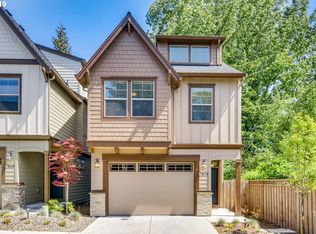 7874 SW Capitol Hill Rd, Portland, OR 97219