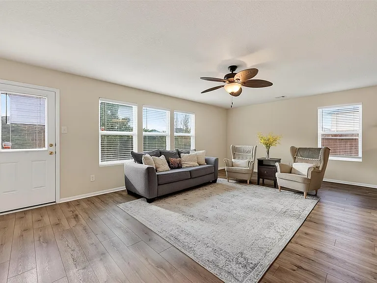 5055 Juniper Spring Trl — Photo 13