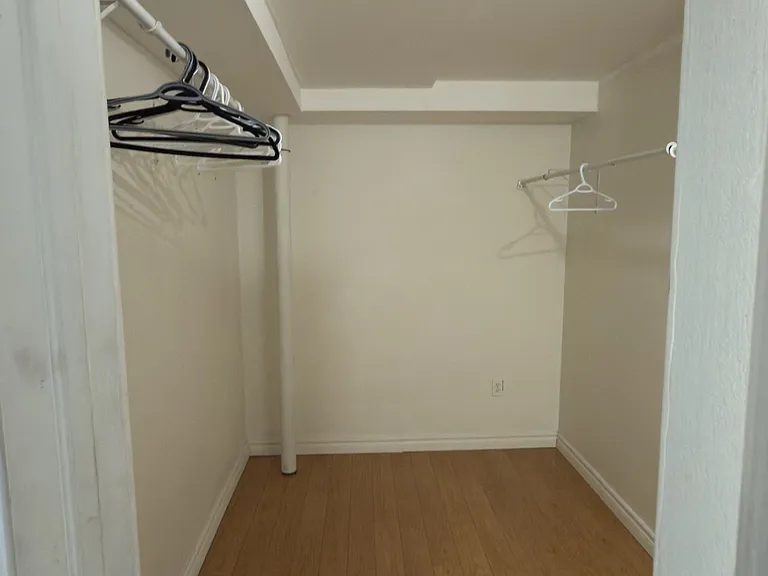 117 English Oak Dr #BSMNT — Photo 12