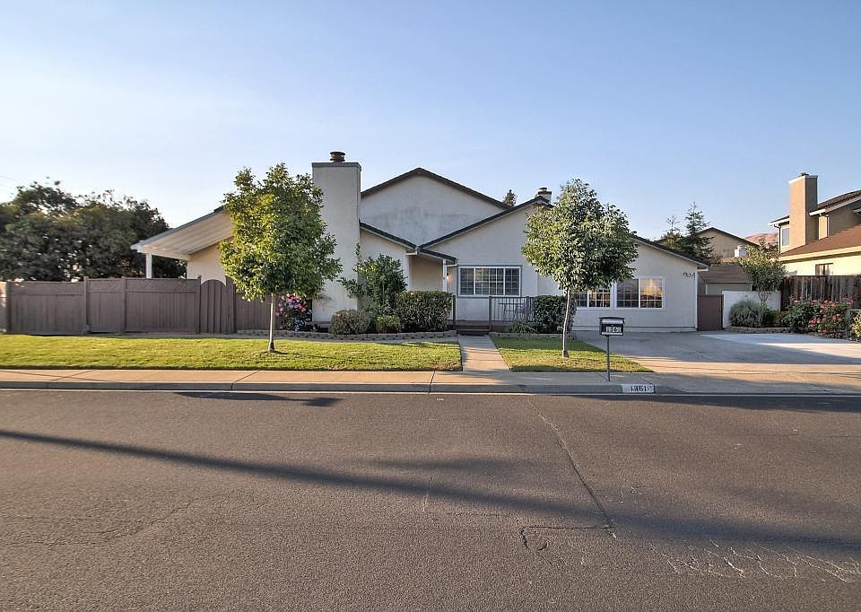 1st image of 1361 Mount Shasta Ave