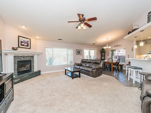 5th image of 4233 Pendelton Ct