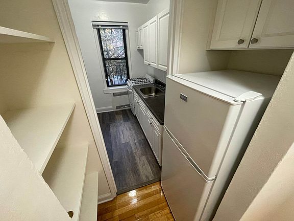 4th image of 72-36 112th St #210