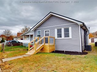 3809 Auburn Rd, Huntington, WV 25704