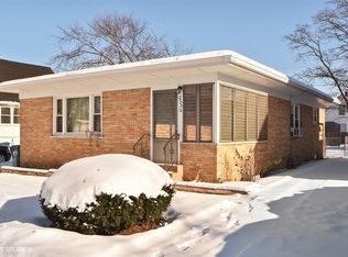 3433 Peoria St, Steger, IL