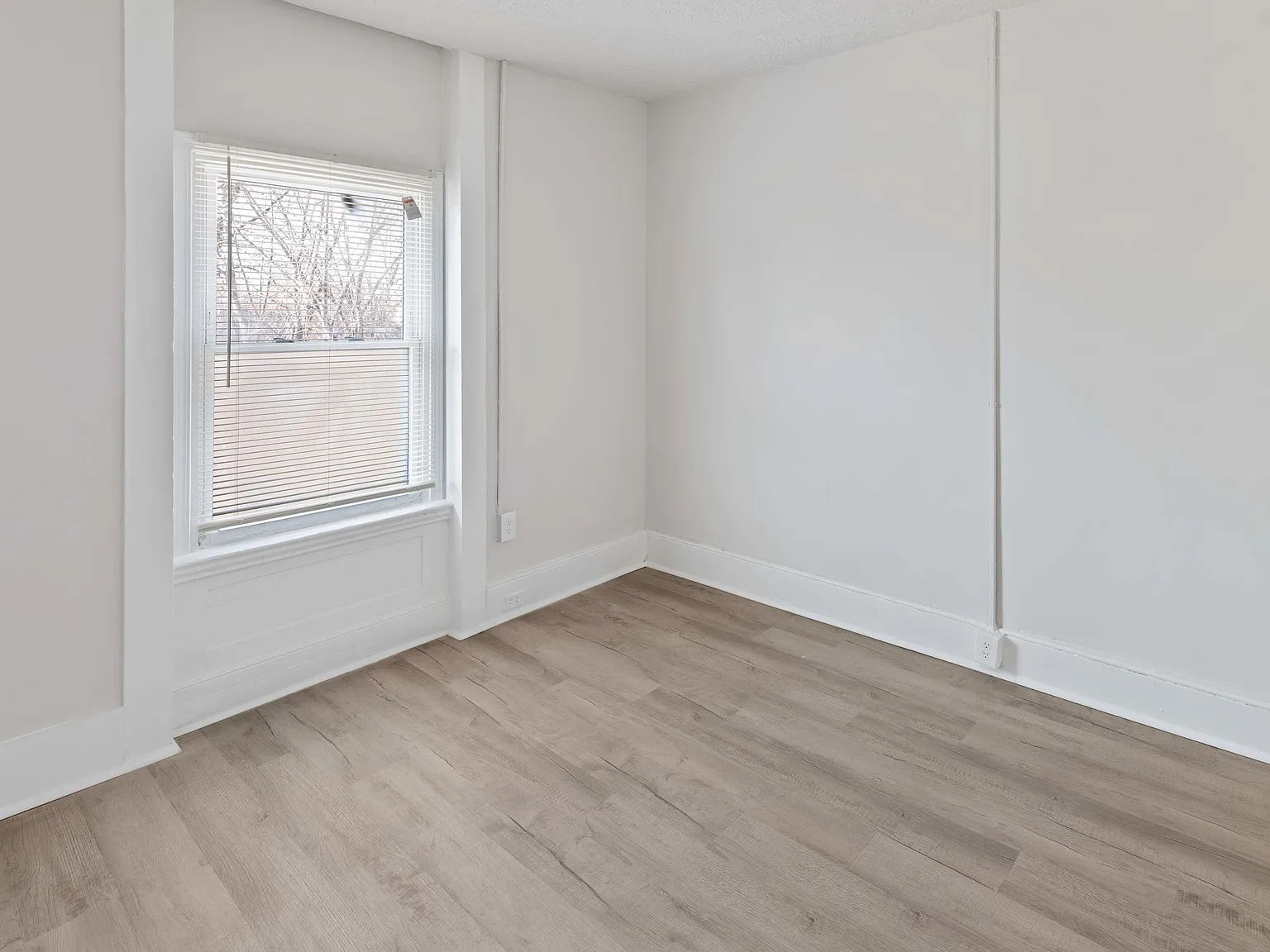 1 bed, $799 — Photo 2