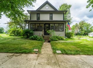 315 S Pine St, Zearing, IA 50278