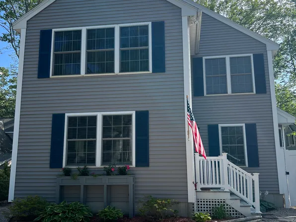 11 Hampton Ave, Old Orchard Beach, ME 04064