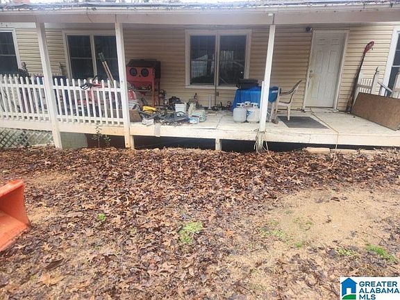 2nd image of 1303 Newton Cir