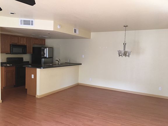 4th image of 8814 N 8th St Unit 203