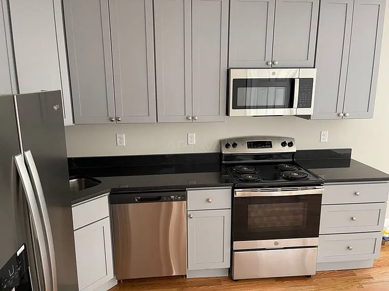 19 Harold St #3 — Photo 14
