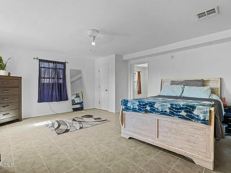 4728 Sierra Madre Dr — Photo 19
