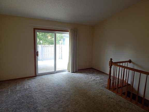4th image of 1103 Lochmist Ln NW