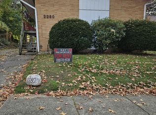 4-2280 Englewood Ave, Akron, OH 44312