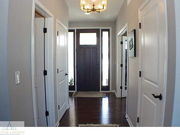 3rd image of 2814 Kittanset Dr