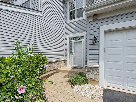 2nd image of 1009 Green Meadow Ave