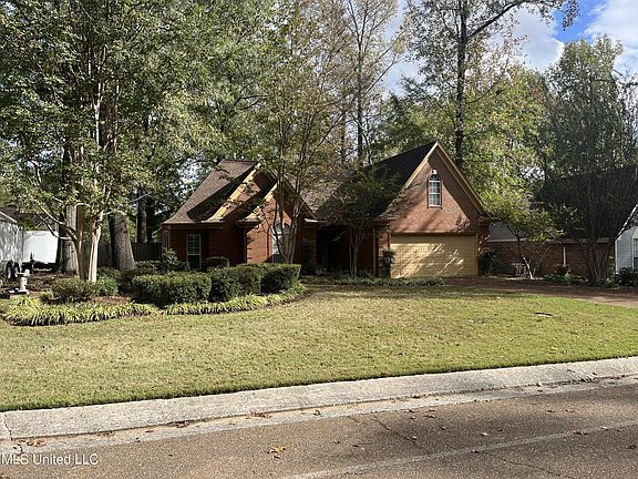 2nd image of 5830 Southridge Dr