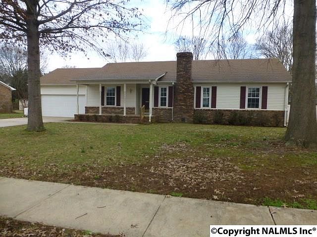 1st image of 2113 Bideford Dr SW