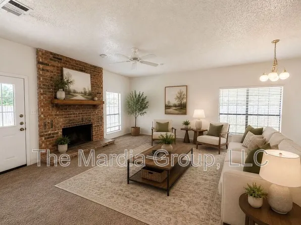 7904 Steppington Dr, Plano, TX 75025
