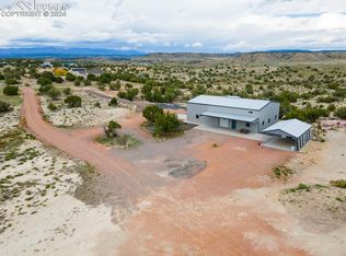 293 Top Notch Trl, Penrose, CO 81240