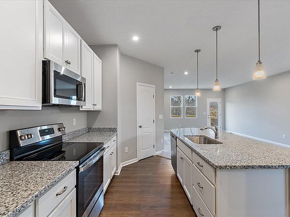 5th image of 5145 Limerick Ct #695B