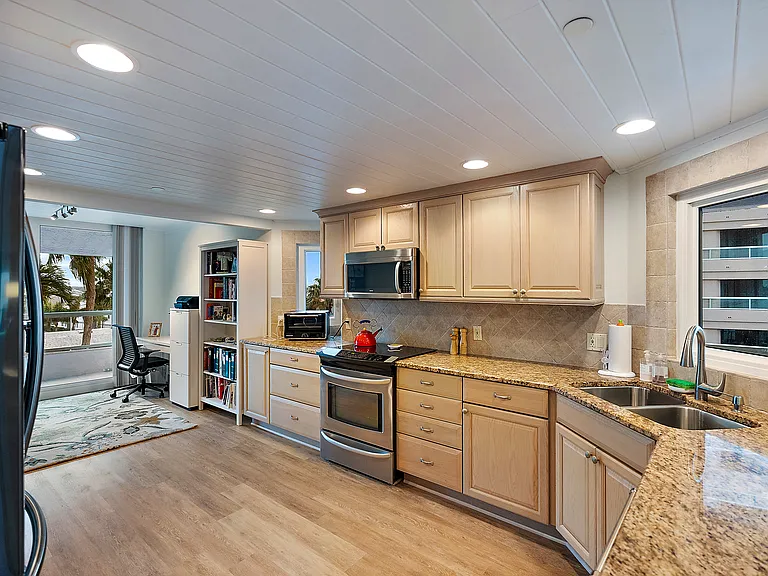 1310 Gulf Blvd #4G — Photo 20
