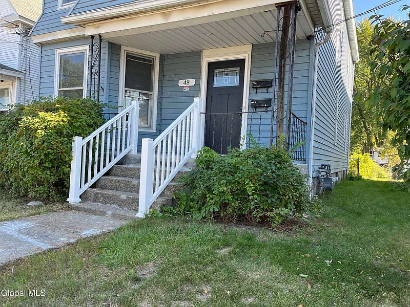 2nd image of 48 Chiswell Street
