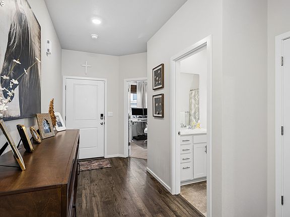 3rd image of 2769 V St
