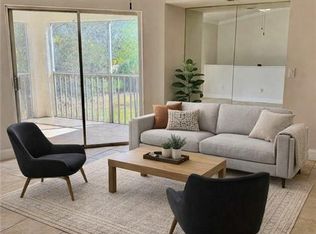 169 Santa Clara Dr APT 11, Naples, FL 34104