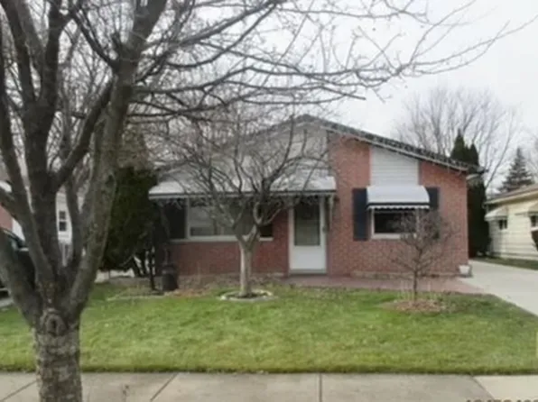 14204 Marvin St, Taylor, MI 48180