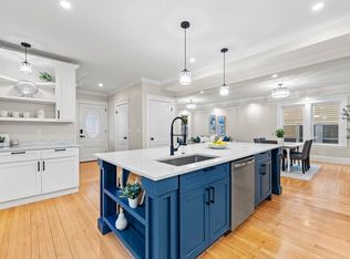 15 Phelps St #1, Salem, MA 01970