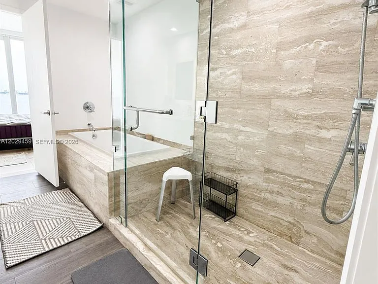 2900 NE 7th Ave #707 — Photo 27