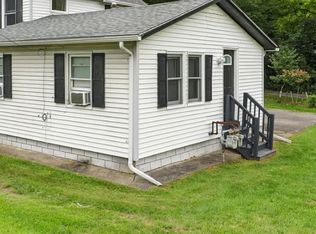 5639 Palmyra Rd W, Pittsford, NY 14534
