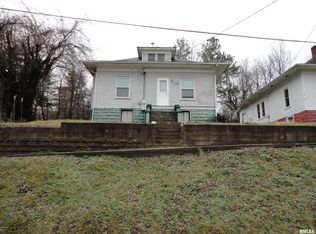 112 Mill St, Dongola, IL 62926