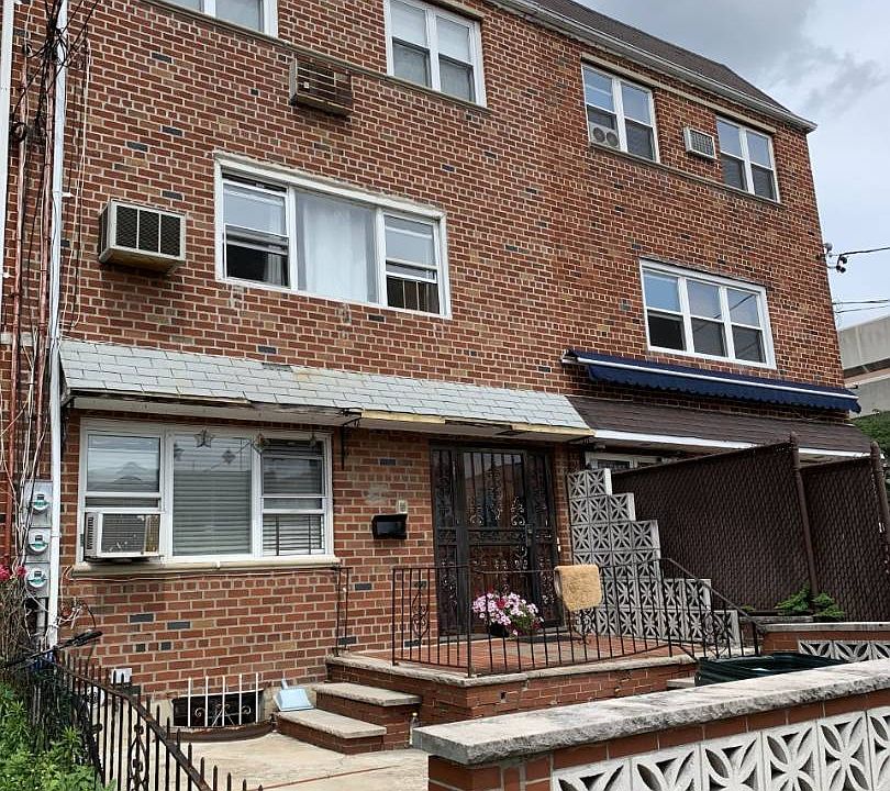 1st image of 2081 E 53rd Pl
