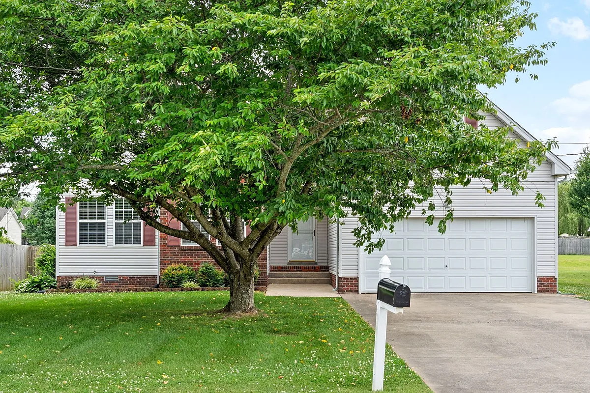 Building Photo - 3439 Loon Dr