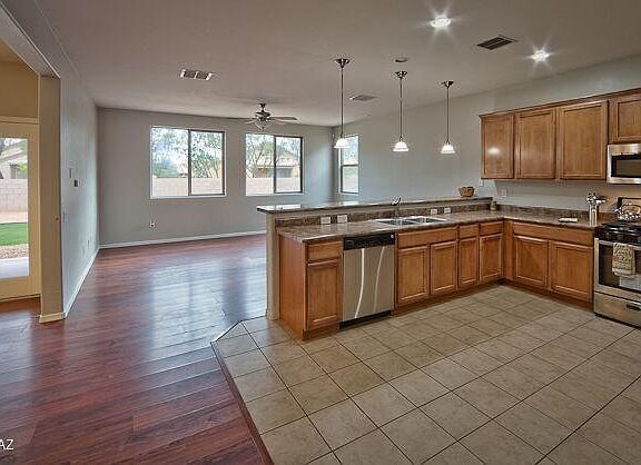 3rd image of 5254 E Agave Vista Dr