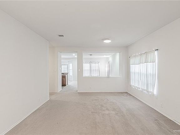 3rd image of 5500 N Huisache Ave