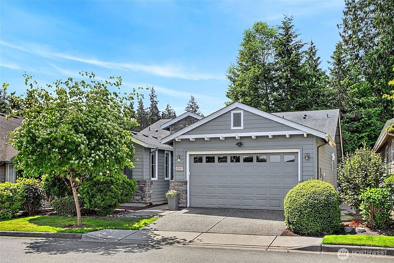 2nd image of 12357 Big Leaf Way NE